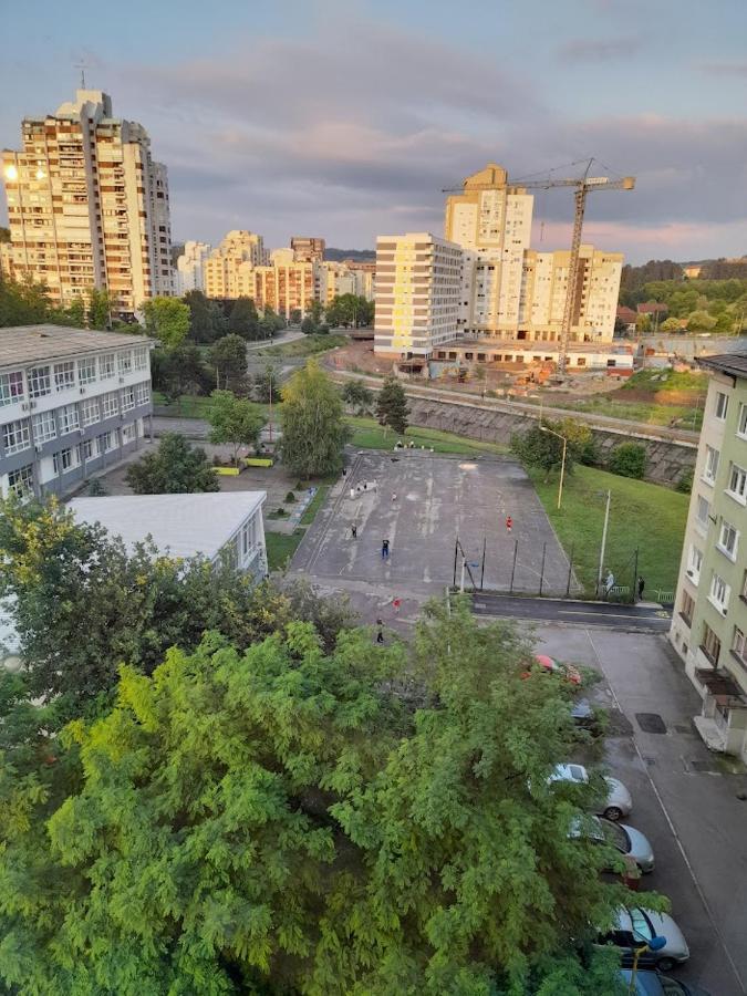Apartman Bulevar Stupine ทูซลา ภายนอก รูปภาพ